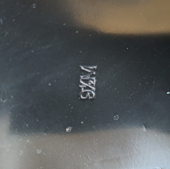 Guess 9.5M ankle booties - Picture 2 of 6